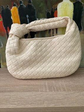 Soft Woven Knot-Handle Shoulder Bag in Cream